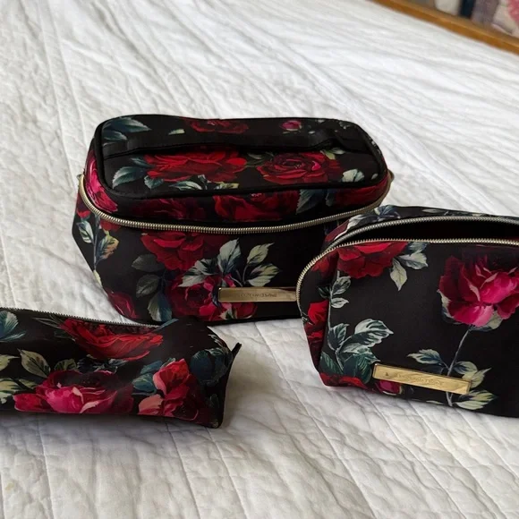 Floral Black and Red Cosmetic Bag Set - Picture 9 of 9